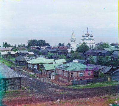 Belozersk y la Catedral de la Asunción desde la muralla de la fortaleza, 1905-1915 de Sergey Prokudin Gorsky